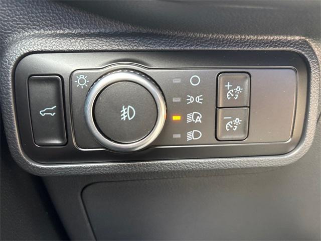 new 2025 Ford Explorer car, priced at $43,474