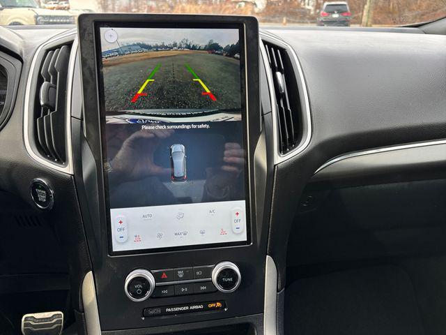 used 2024 Ford Edge car, priced at $28,425