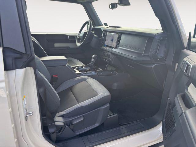 new 2025 Ford Bronco car, priced at $44,215