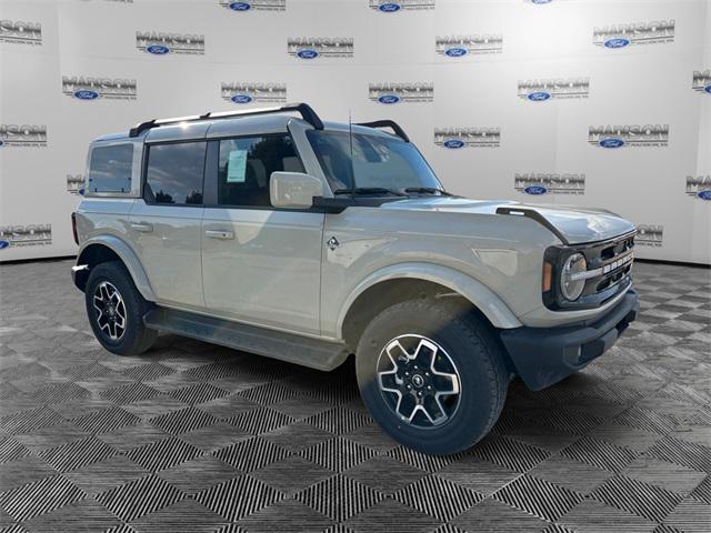 new 2025 Ford Bronco car, priced at $49,295