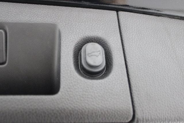 used 2017 GMC Yukon car, priced at $17,900