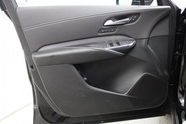 used 2025 Cadillac XT4 car, priced at $36,084