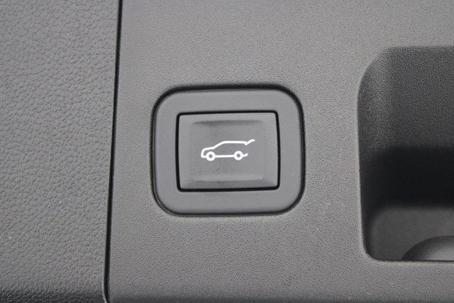 used 2025 Cadillac XT4 car, priced at $36,084