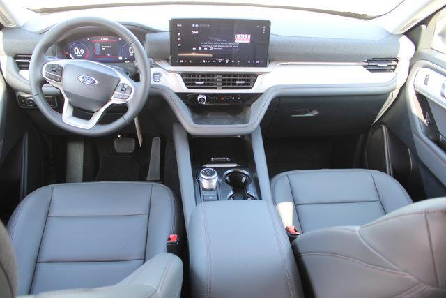new 2025 Ford Explorer car, priced at $46,460