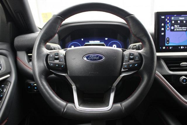 used 2025 Ford Explorer car, priced at $37,256