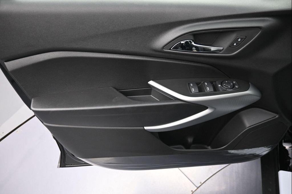 new 2026 Chevrolet Trax car, priced at $26,280