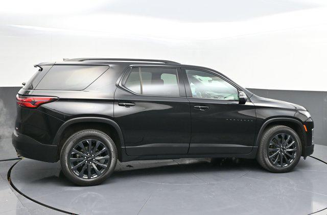 used 2023 Chevrolet Traverse car, priced at $33,600
