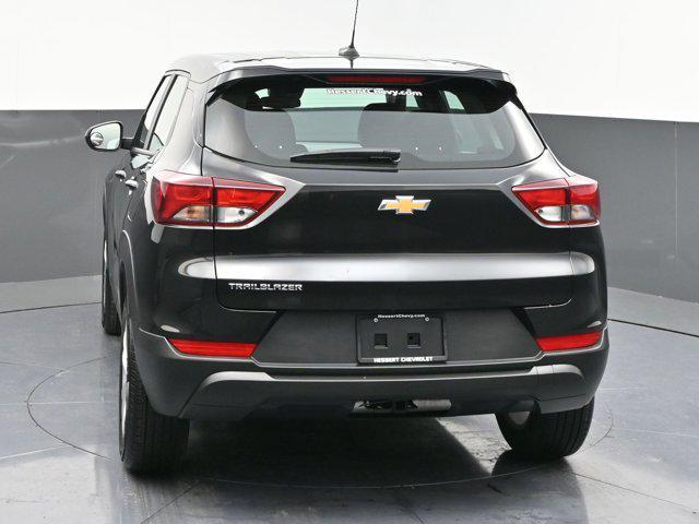 used 2025 Chevrolet TrailBlazer car, priced at $21,495