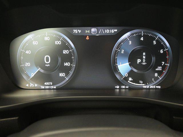 used 2022 Volvo XC40 car, priced at $25,255