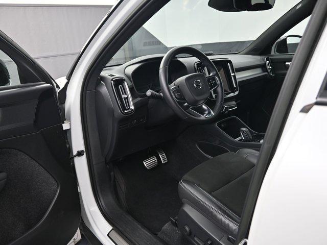 used 2022 Volvo XC40 car, priced at $25,255