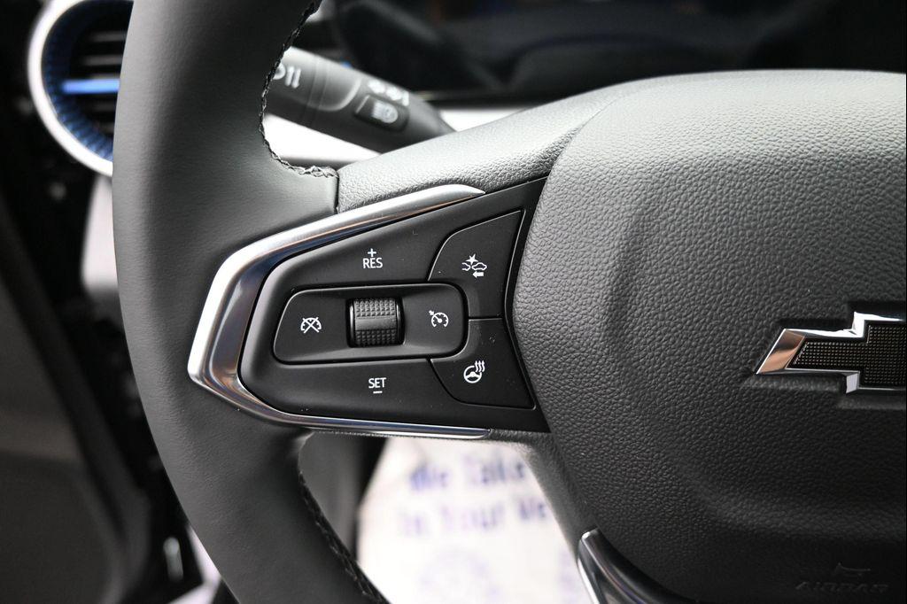 new 2026 Chevrolet Trax car, priced at $26,275