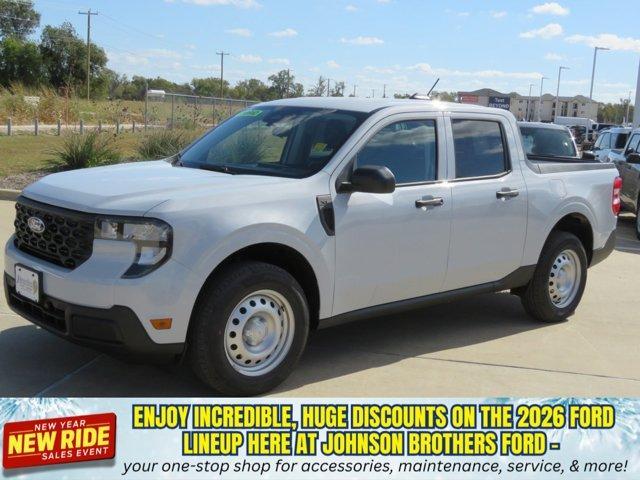 new 2025 Ford Maverick car, priced at $29,940