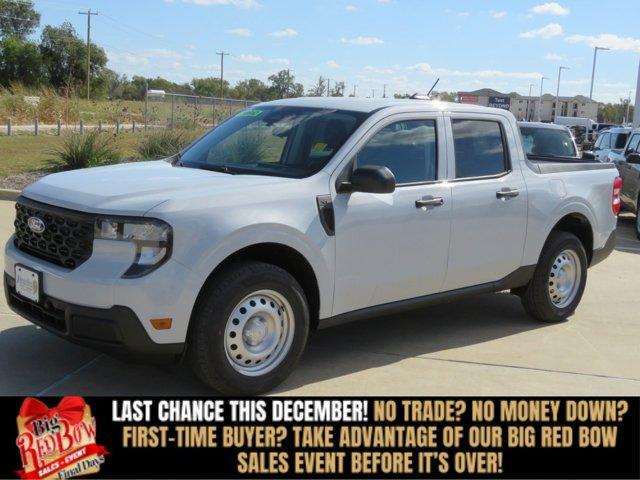 new 2025 Ford Maverick car, priced at $29,940