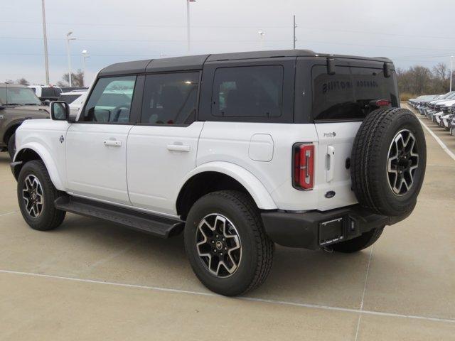 new 2025 Ford Bronco car, priced at $50,676