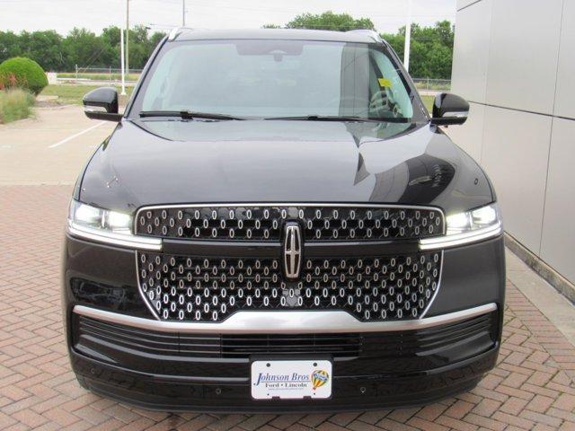 new 2026 Lincoln Navigator car, priced at $98,603
