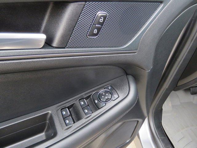 used 2024 Ford Edge car, priced at $25,925