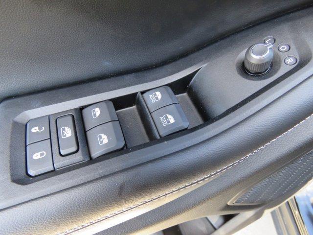 used 2023 Jeep Grand Cherokee car, priced at $28,888