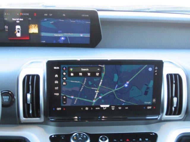 new 2025 Ford Expedition car, priced at $63,177