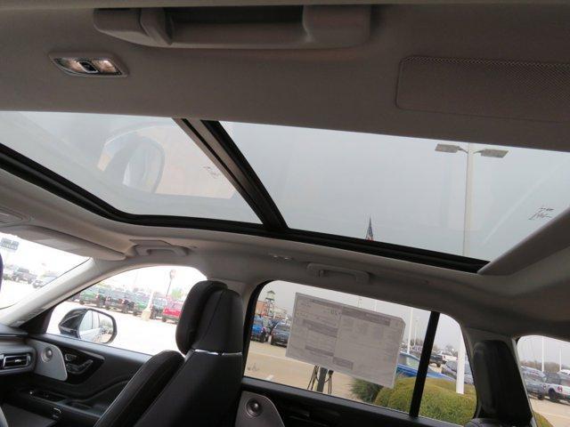 new 2026 Lincoln Aviator car, priced at $79,670