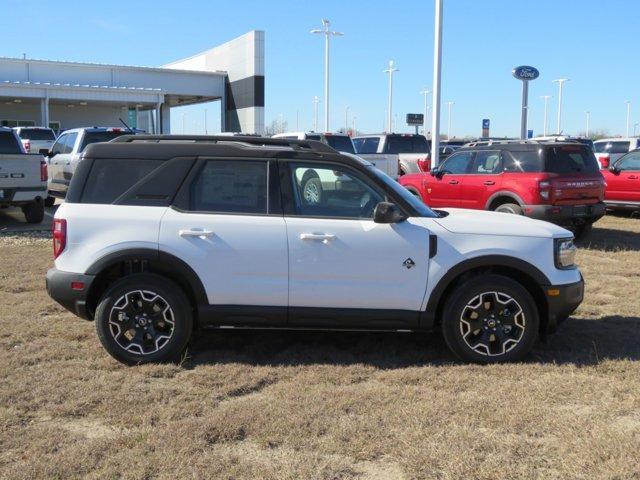 new 2025 Ford Bronco Sport car, priced at $37,561
