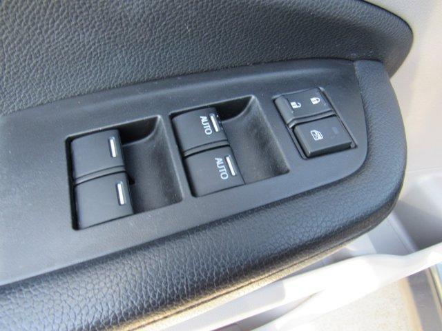 used 2018 Honda Pilot car, priced at $15,499