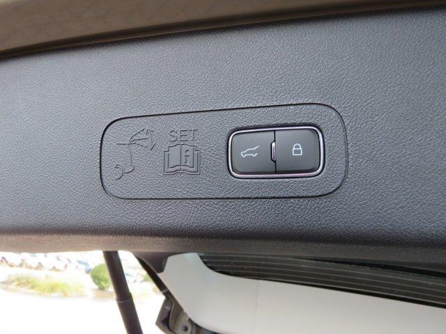 new 2026 Lincoln Aviator car, priced at $80,150