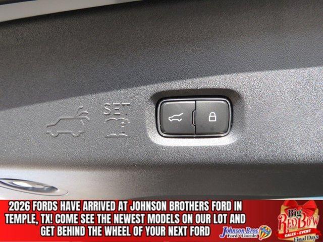 new 2026 Ford Expedition car, priced at $84,810