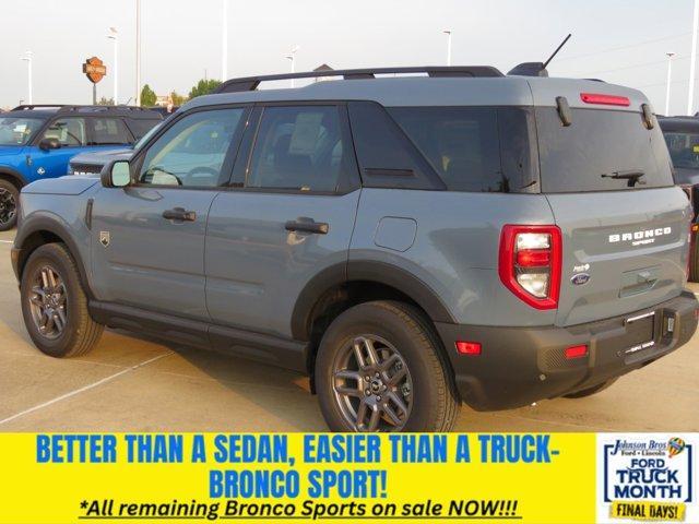 new 2025 Ford Bronco Sport car, priced at $33,440