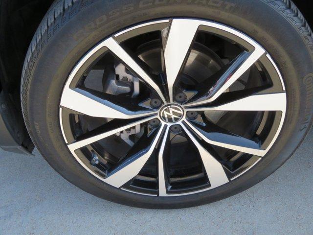 used 2024 Volkswagen Atlas car, priced at $36,998