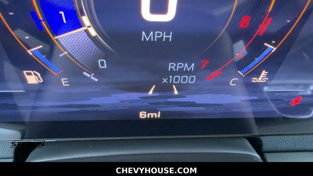 new 2027 Chevrolet Traverse car, priced at $48,098