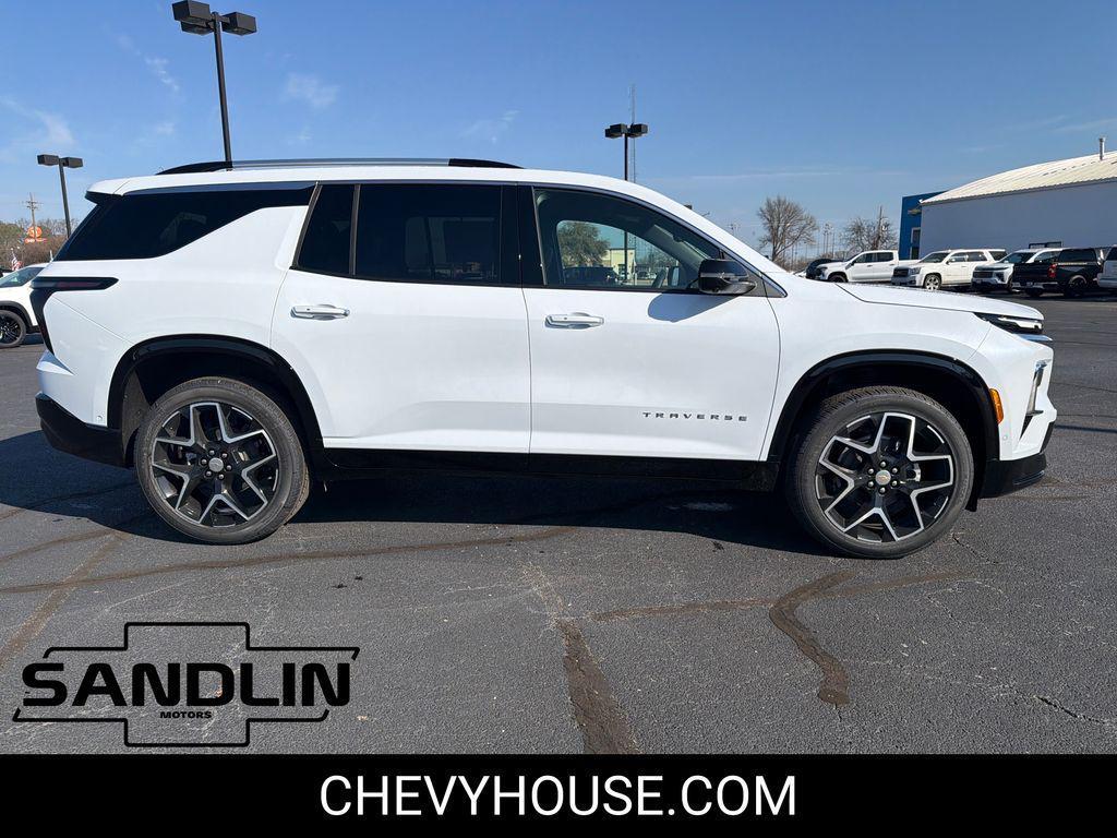 new 2026 Chevrolet Traverse car, priced at $57,994