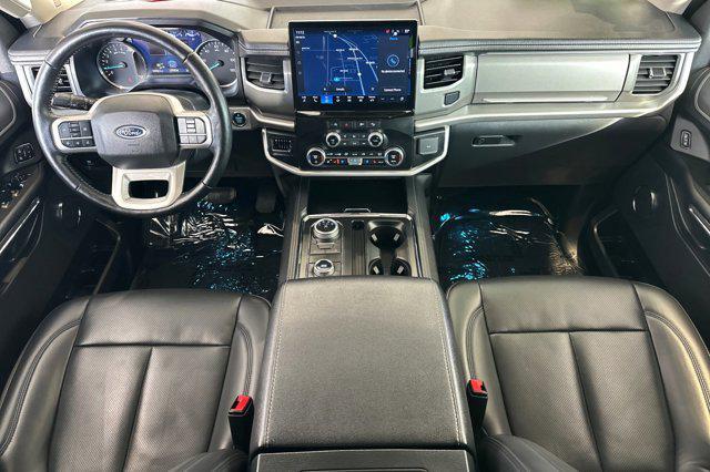 used 2024 Ford Expedition car, priced at $42,500