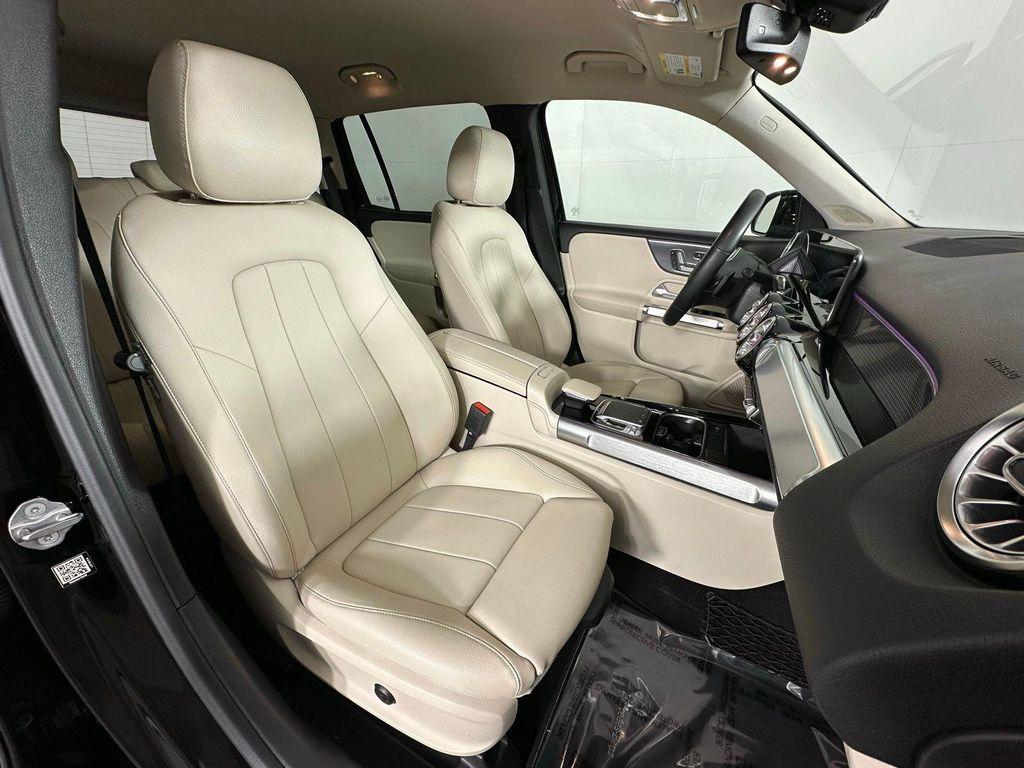 used 2020 Mercedes-Benz GLB 250 car, priced at $23,980