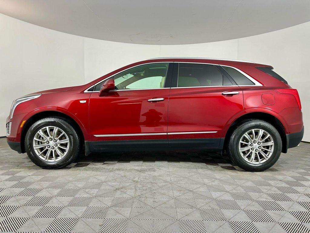 used 2017 Cadillac XT5 car, priced at $19,154