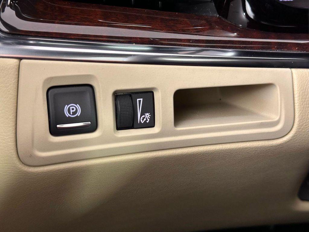 used 2017 Cadillac XT5 car, priced at $19,154