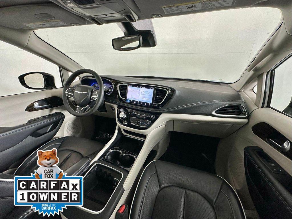 used 2024 Chrysler Pacifica car, priced at $31,980