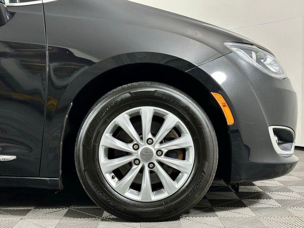 used 2018 Chrysler Pacifica car, priced at $14,220