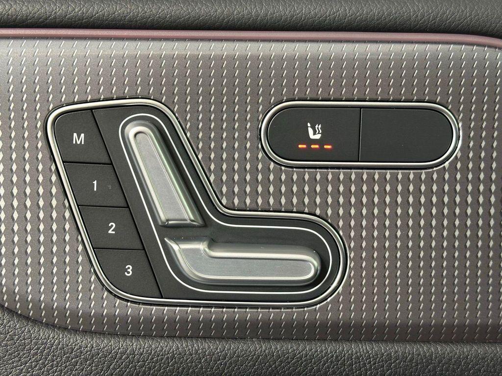 used 2022 Mercedes-Benz GLB 250 car, priced at $29,420