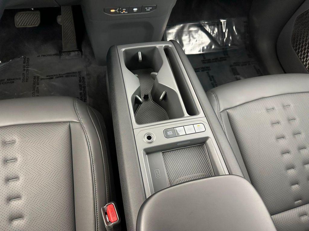 used 2025 Kia EV9 car, priced at $35,700