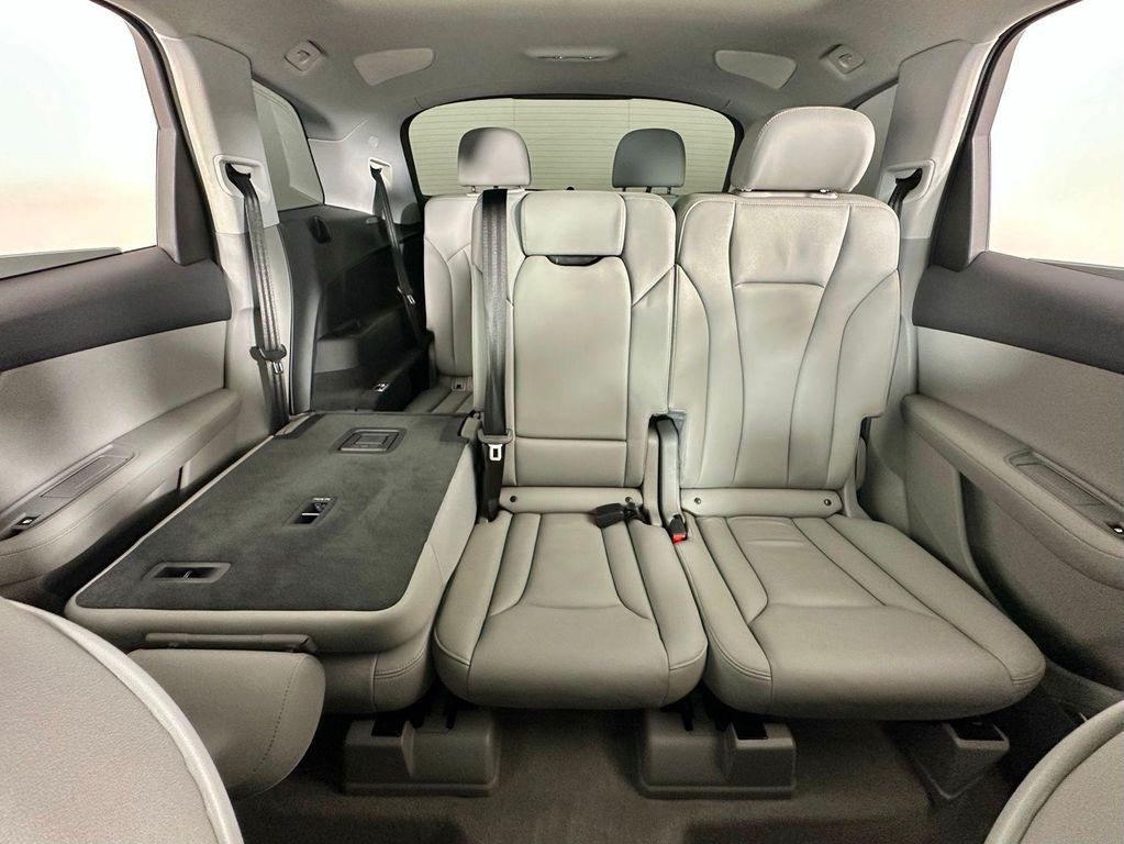 used 2023 Audi Q7 car, priced at $36,200