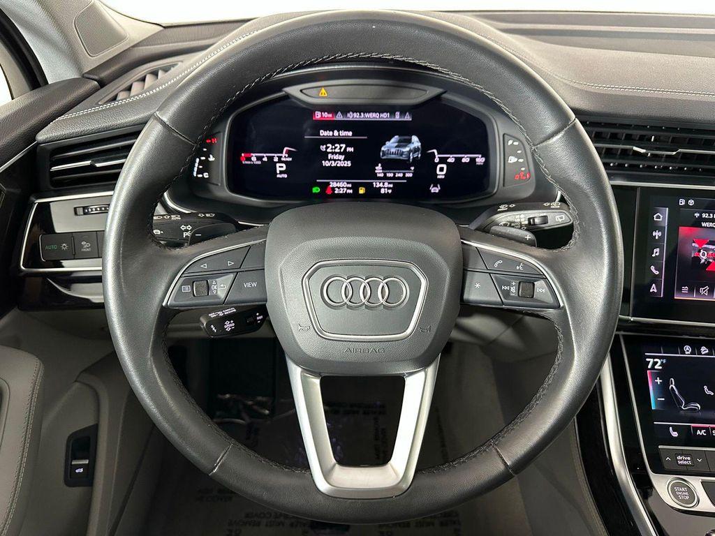 used 2023 Audi Q7 car, priced at $36,200