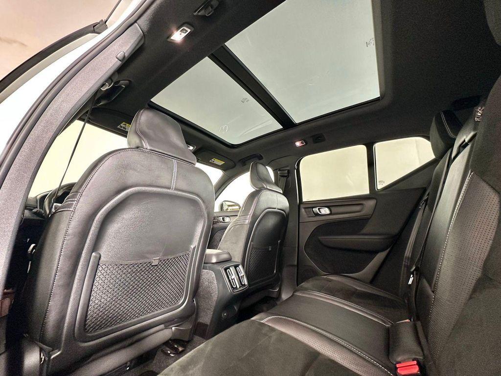 used 2019 Volvo XC40 car, priced at $21,786