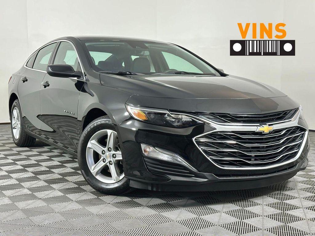 used 2025 Chevrolet Malibu car, priced at $18,500