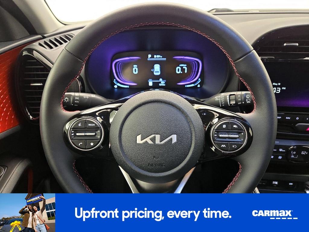 used 2025 Kia Soul car, priced at $26,998