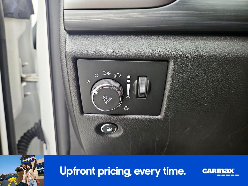 used 2020 Jeep Grand Cherokee car, priced at $22,998