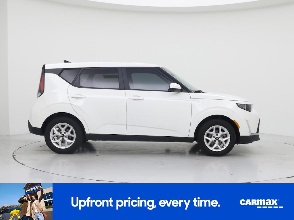 used 2024 Kia Soul car, priced at $19,998