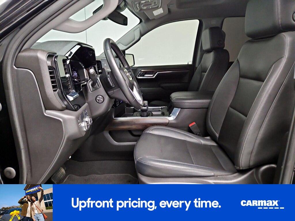 used 2024 GMC Sierra 1500 car, priced at $42,998