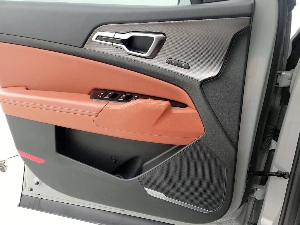 used 2025 Kia Sportage car, priced at $31,998