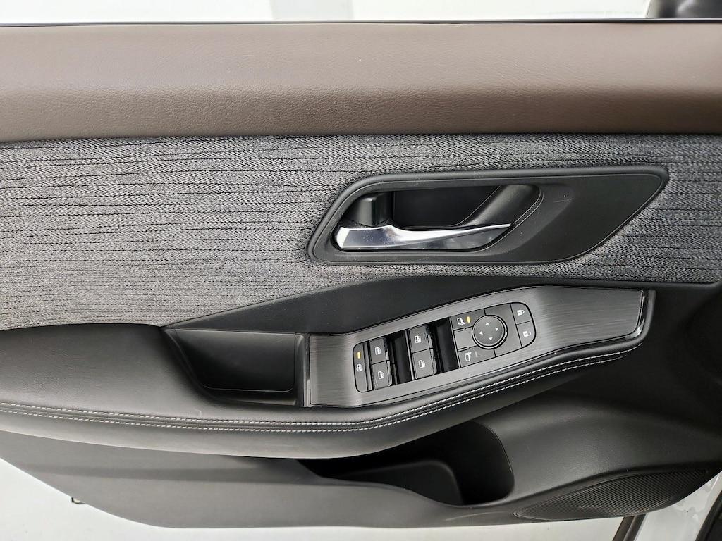 used 2023 Nissan Rogue car, priced at $22,998