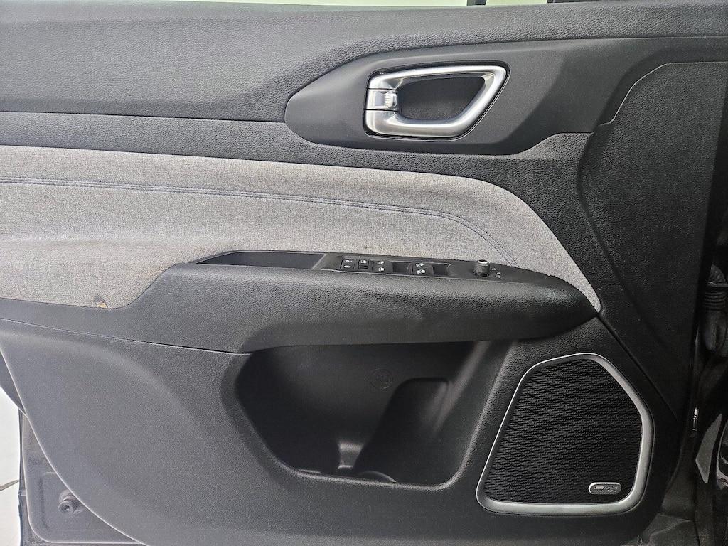 used 2022 Jeep Compass car, priced at $20,998